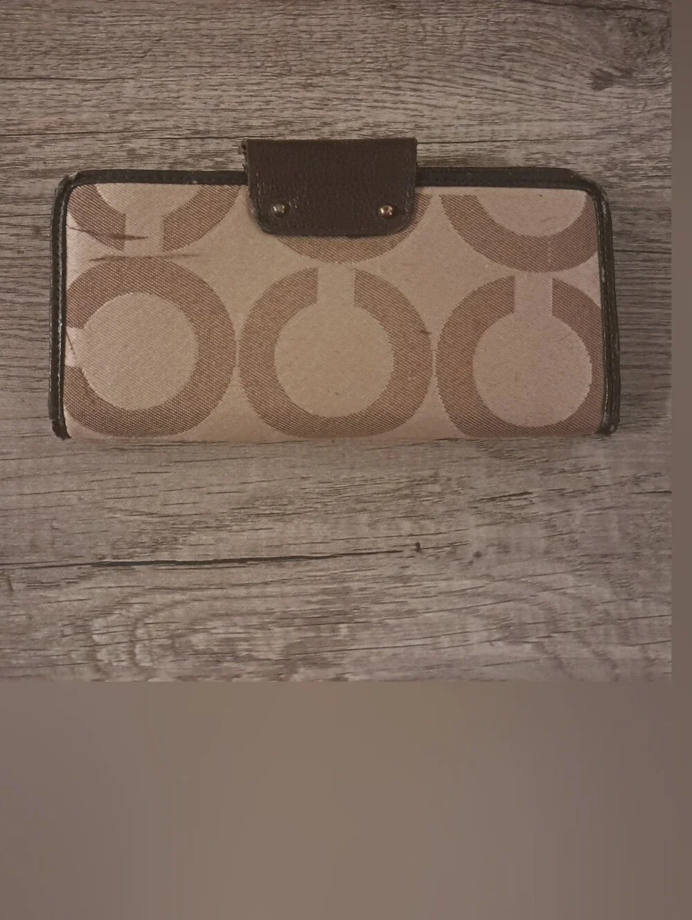 COACH Signature Canvas Continental Wallet in Brown/Tan